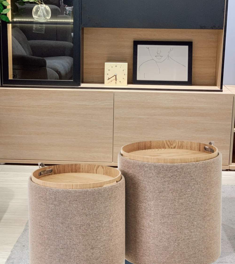 Pack 2 puffs decorativos con arcón ANIA